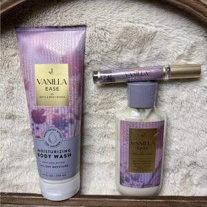 Bath & Body Works Vanilla Ease Body Wash Set - Purple and White